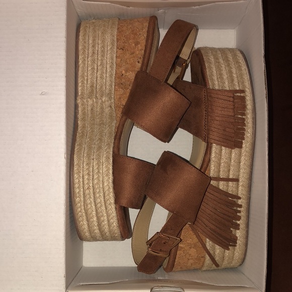 Comfort Cognac (Brown) Fringe Wedges - Picture 11 of 12